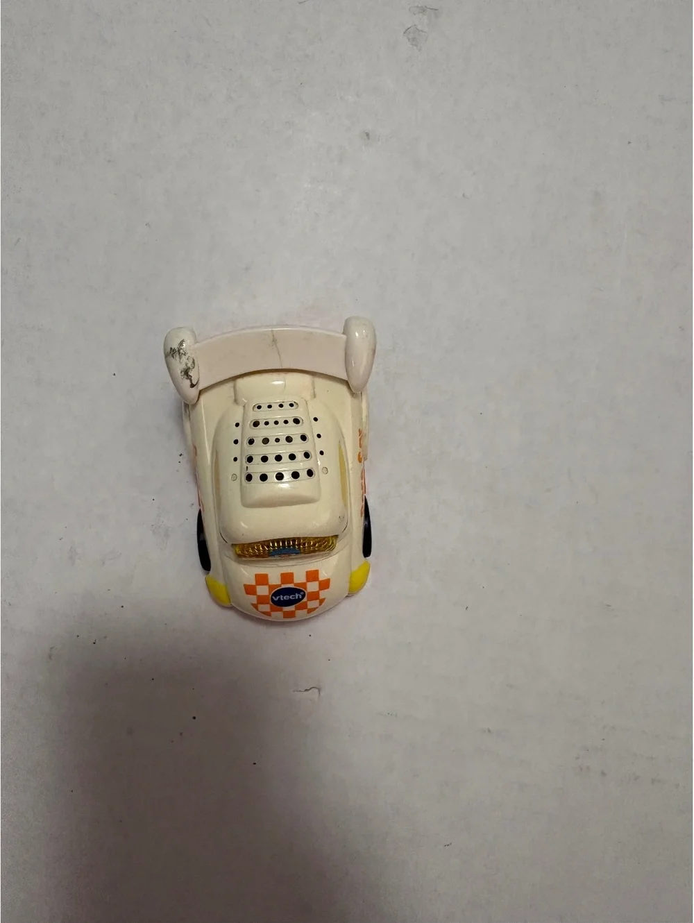 Vtech Rob the white race car
